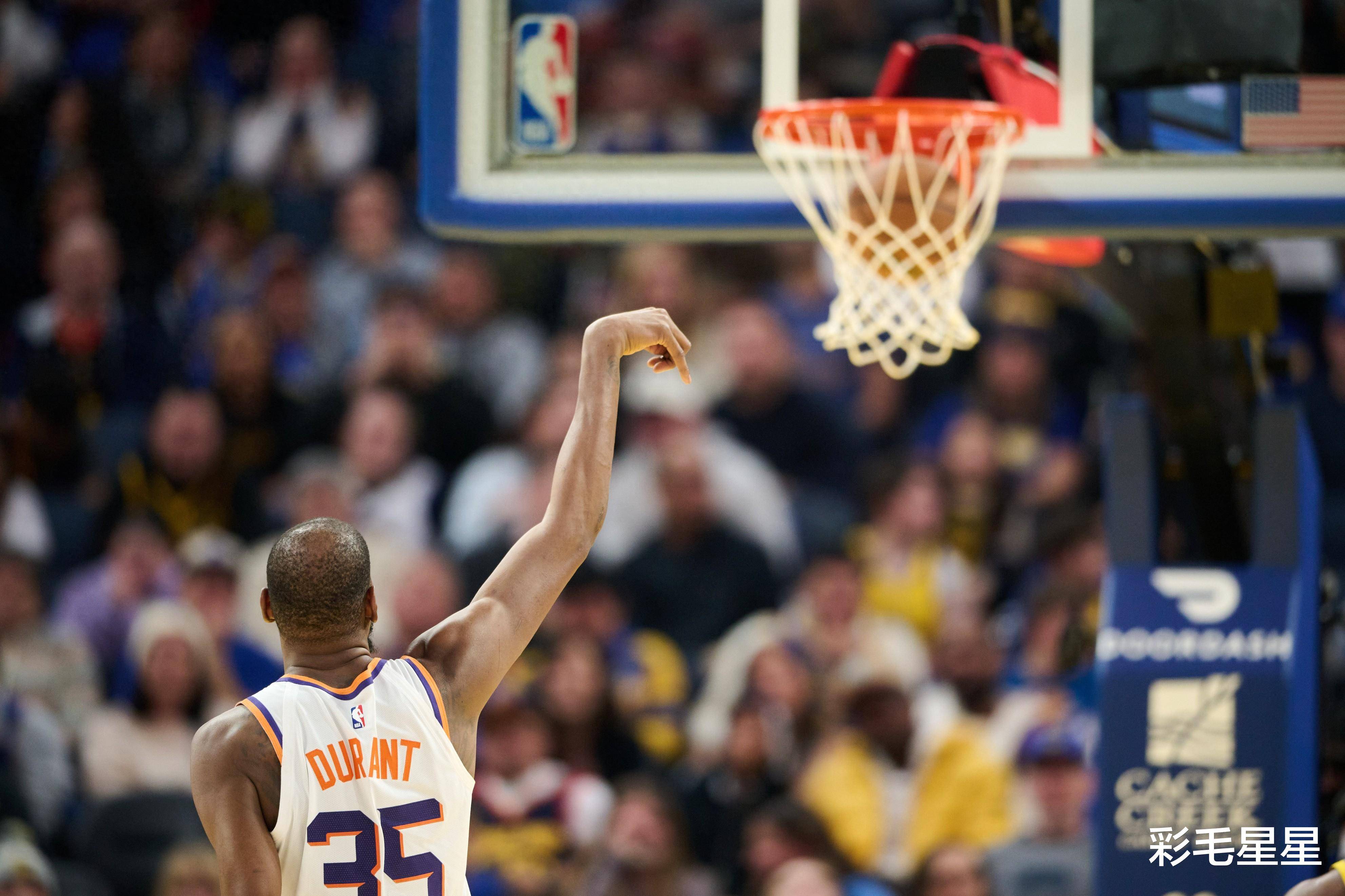 包含杜兰特连续七场比赛得分超过反败为胜，尤文图斯不断突破！再创辉煌时刻的词条