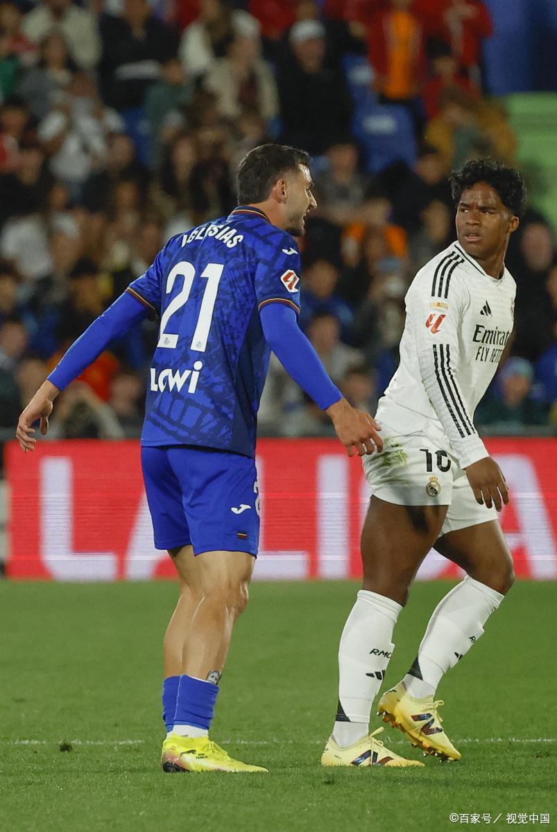 赛后体能课后，巴塞罗那主帅复盘备战欧篮联，悬念犹存，训练强度明显提升的简单介绍